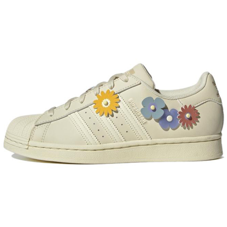 adidas Superstar
