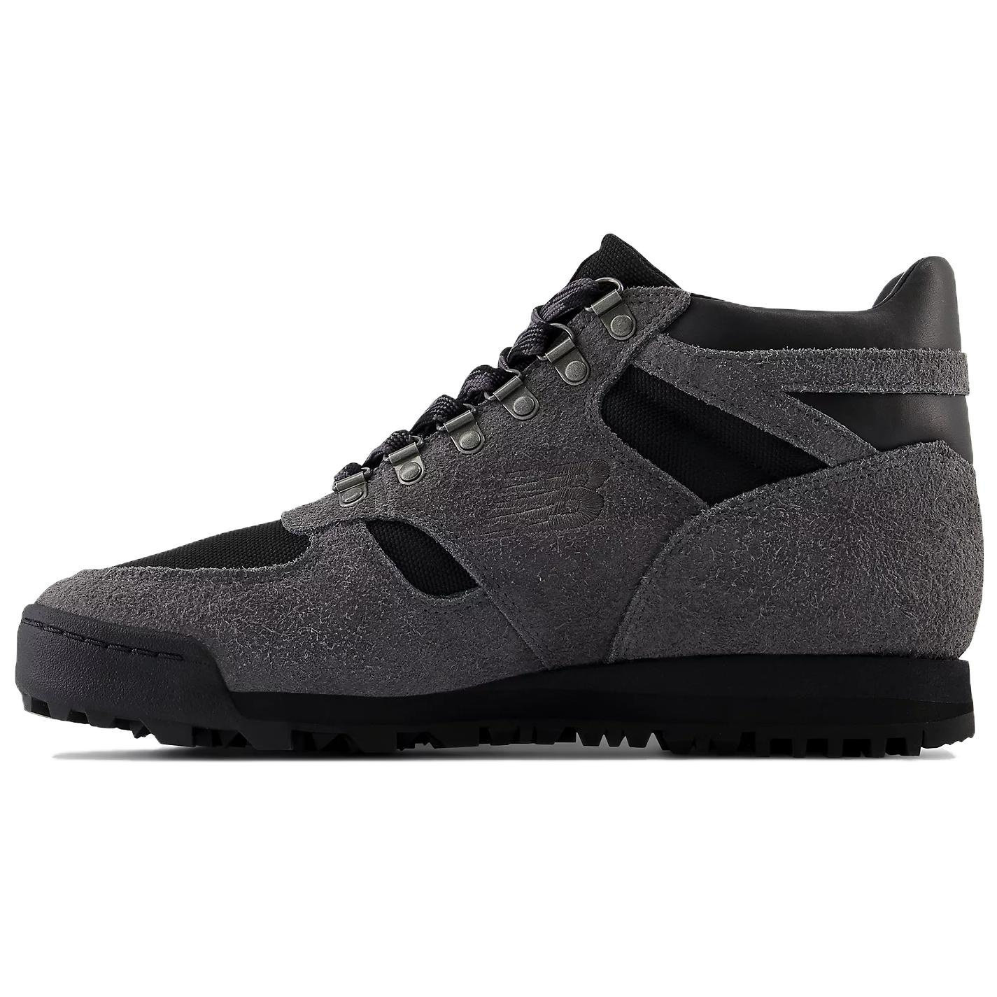 New Balance Rainier