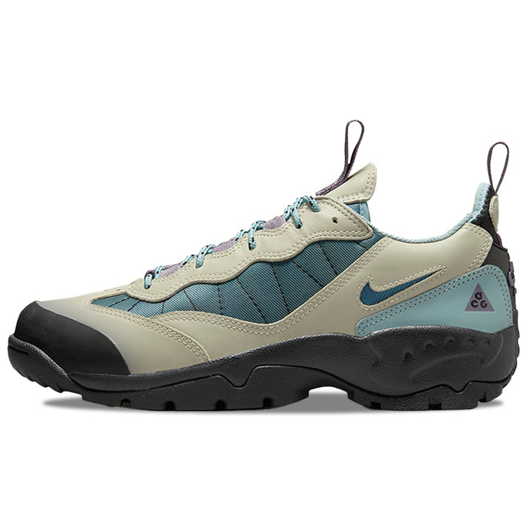 Nike ACG Air Mada