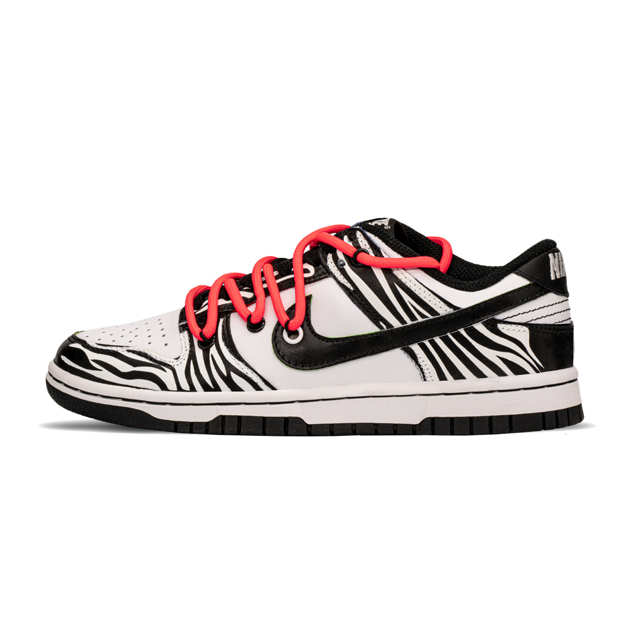 Nike Dunk Low Retro