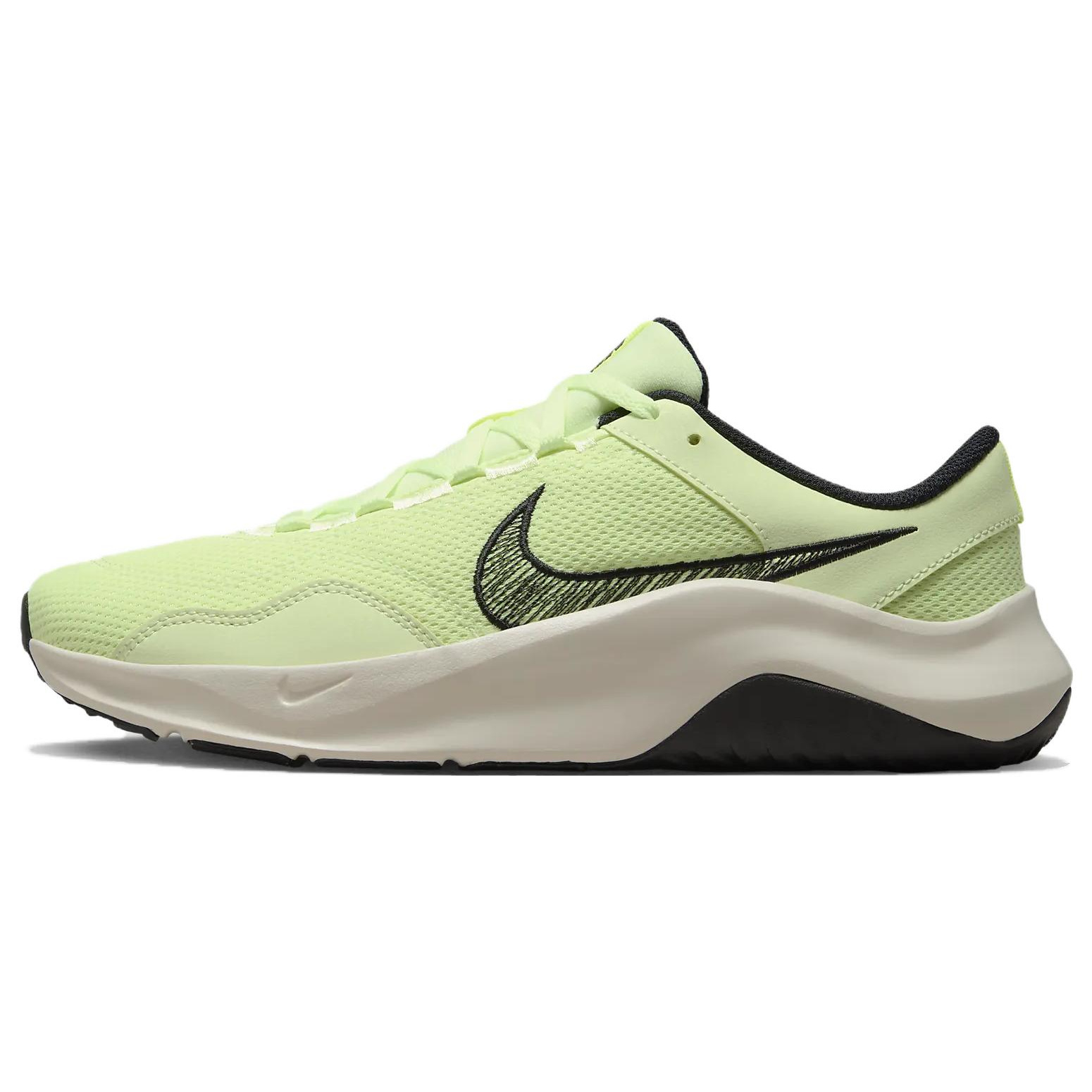 Nike Legend Essential 3