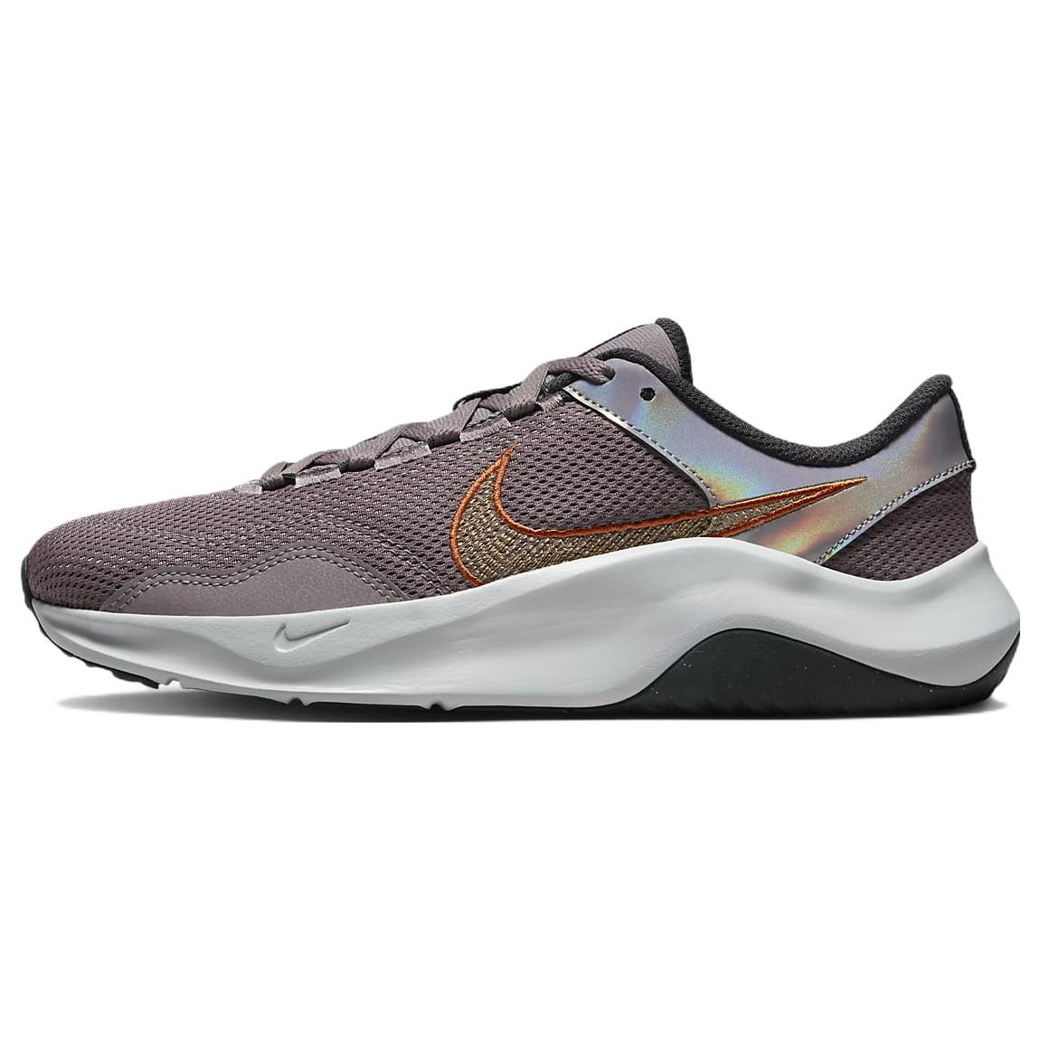 Nike Legend Essential 3 Next Nature