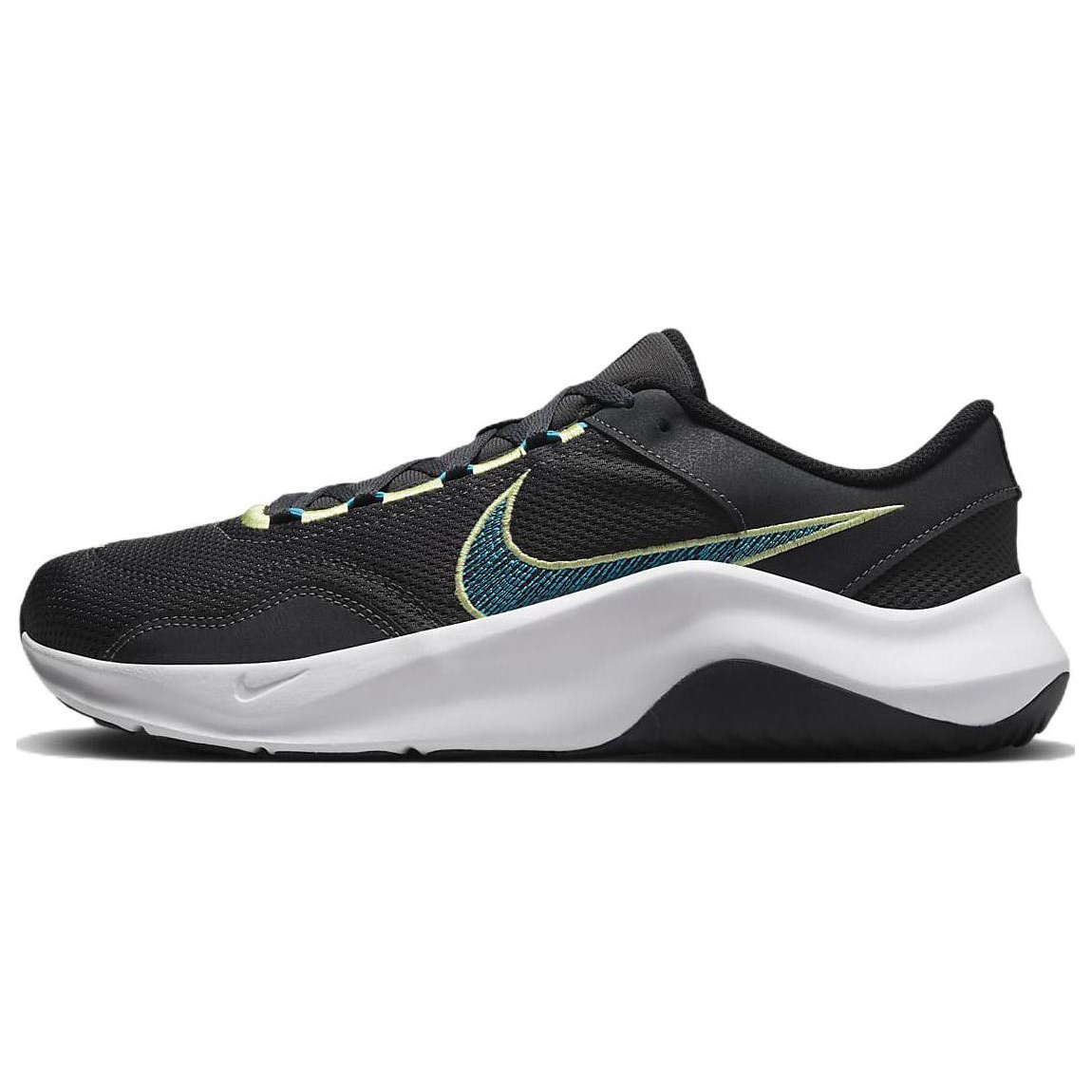 Nike Legend Essential 3 Next Nature